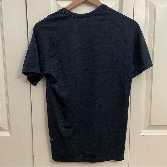 Lululemon Athletic Tee / Size S / Blue - Picture 2 of 4